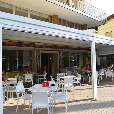 La Playa 2* Cervia